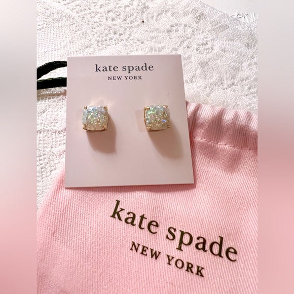 NWT KATE SPADE EARRINGS 🌸